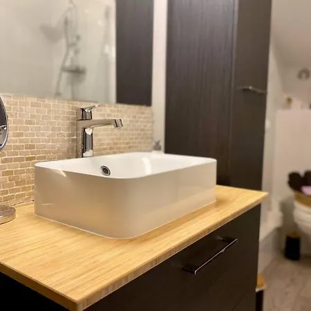 Le Clos Saint-patrice By Melrose Apartamento *